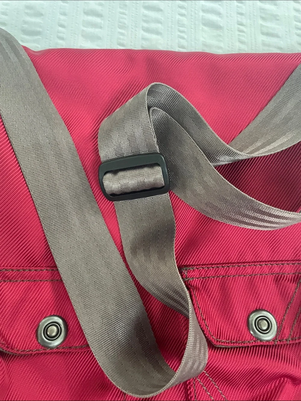 Columbia Crossbody Messenger Utility Bag Deep Red / Slate Grey Gorpcore  (OS)